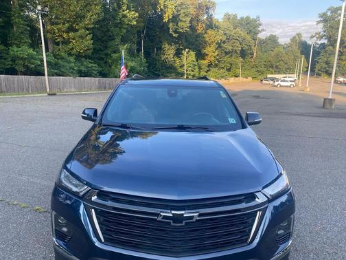 2022 Chevrolet Traverse LT Cloth