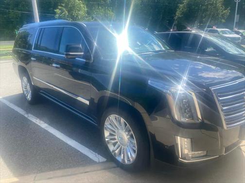 2017 Cadillac Escalade ESV Platinum