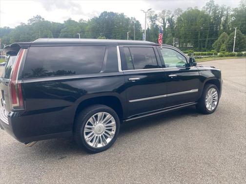 2017 Cadillac Escalade ESV Platinum