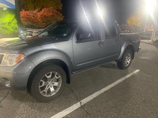 2021 Nissan Frontier SV