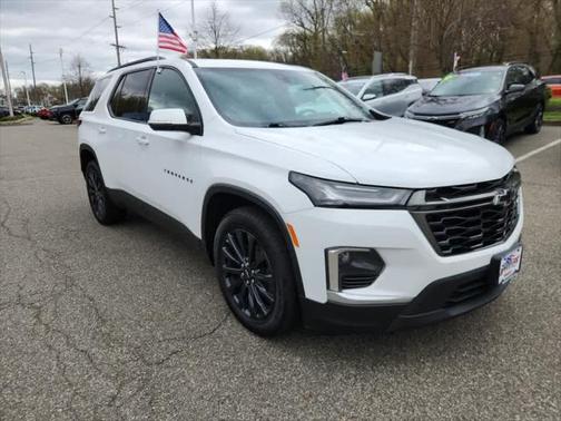 2022 Chevrolet Traverse RS