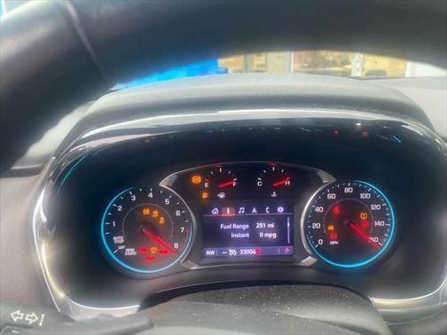 2022 Chevrolet Traverse LT Leather
