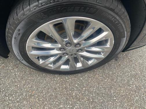 2023 Cadillac XT6 Premium Luxury AWD