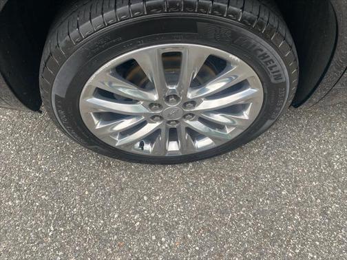 2023 Cadillac XT6 Premium Luxury AWD