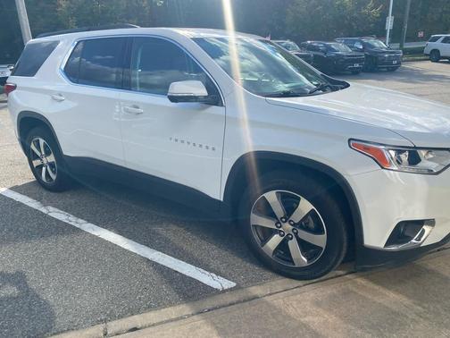 2020 Chevrolet Traverse LT Leather