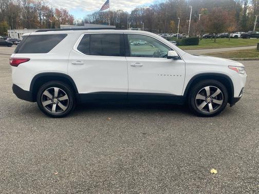 2020 Chevrolet Traverse LT Leather