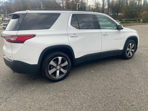 2020 Chevrolet Traverse LT Leather