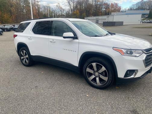 2020 Chevrolet Traverse LT Leather