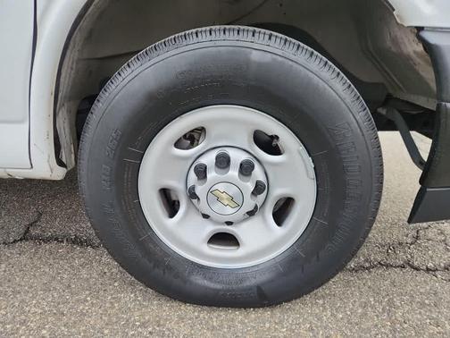 2023 Chevrolet Express 3500 RWD 3500 Extended Wheelbase LS