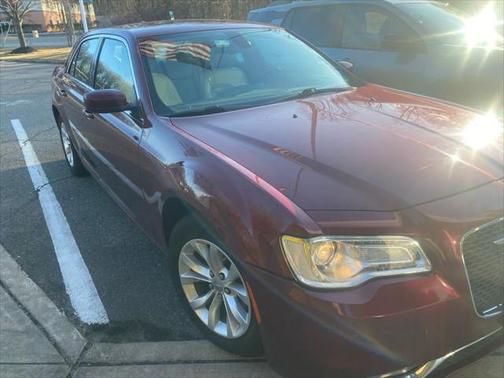 2016 Chrysler 300 S