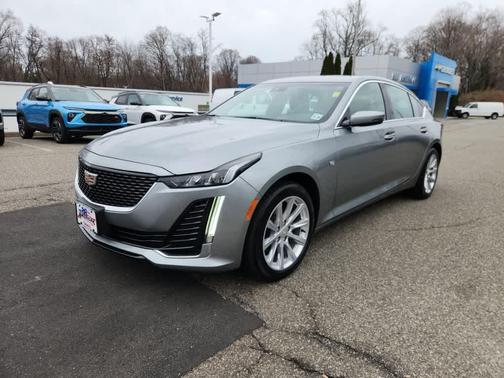 2023 Cadillac CT5 Luxury