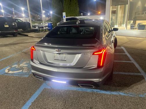 2023 Cadillac CT5 Luxury