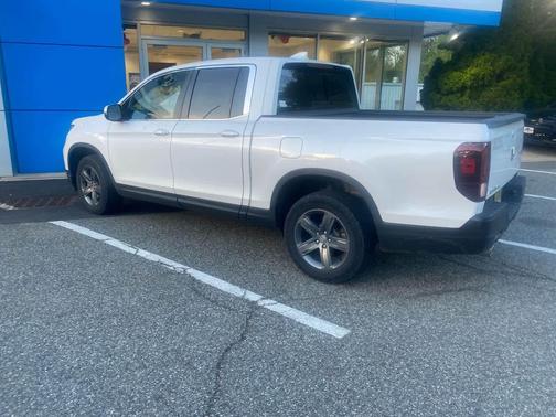 Platinum White Pearl 2023 Honda Ridgeline RTL