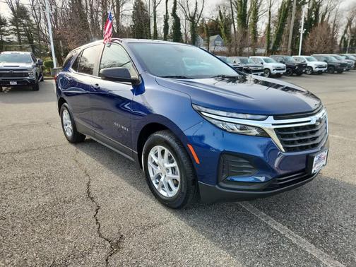 2022 Chevrolet Equinox LS