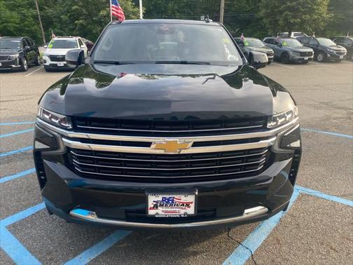 2023 Chevrolet Suburban LT