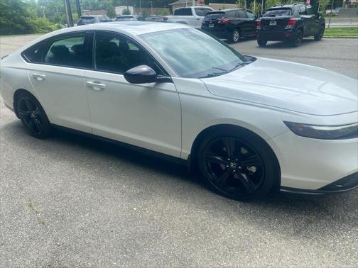 2023 Honda Accord Hybrid Base