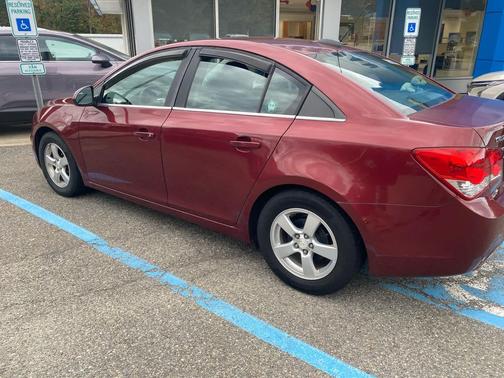2015 Chevrolet Cruze 1LT