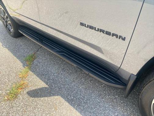 2021 Chevrolet Suburban RST