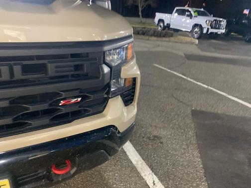 2023 Chevrolet Silverado 1500 Custom Trail Boss