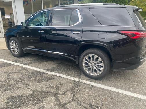 2022 Chevrolet Traverse Premier