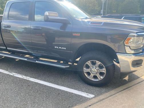 2021 RAM 2500 Big Horn Crew Cab 4x4 6'4' Box
