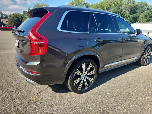 2021 Volvo XC90 T6 Inscription