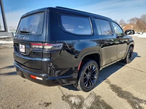 Ember Pearlcoat 2022 Jeep Grand Wagoneer Series II Obsidian 4x4