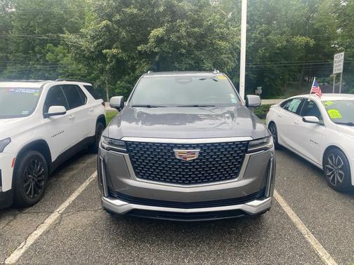2022 Cadillac Escalade Luxury