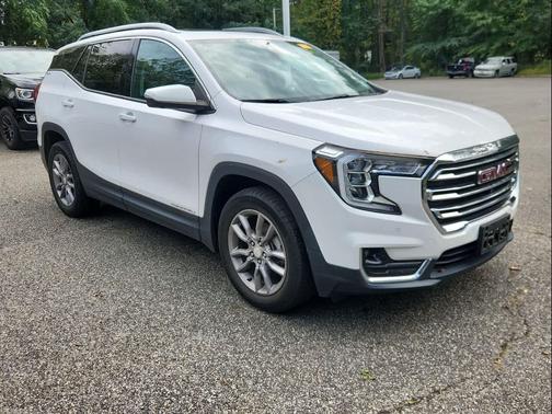 2022 GMC Terrain SLT