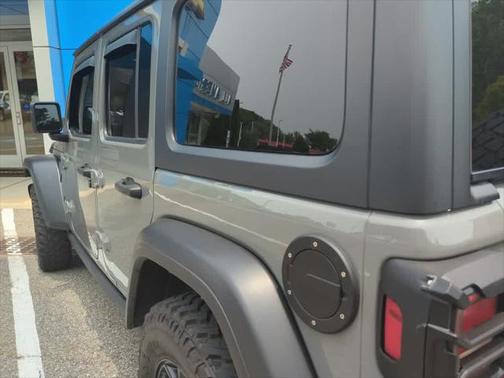 2020 Jeep Wrangler Unlimited Willys 4X4
