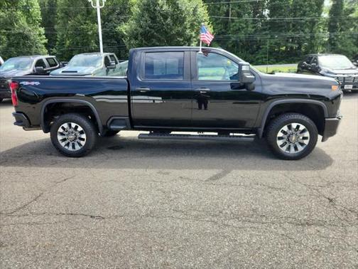 2022 Chevrolet Silverado 2500 Custom