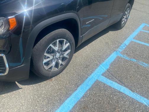 2022 GMC Acadia AWD SLE