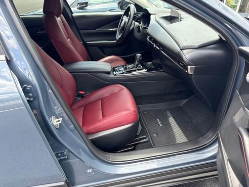 Polymetal Gray Metallic 2025 Mazda CX-30 2.5 S Carbon Edition