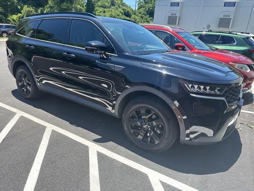 Ebony Black 2021 Kia Sorento S