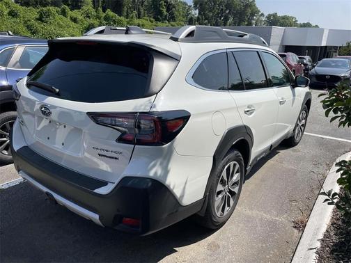 2025 Subaru Outback Touring