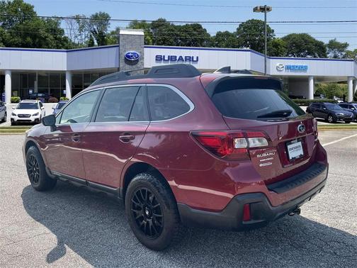 2018 Subaru Outback 2.5i Premium