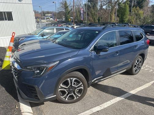 2023 Subaru Ascent Limited 8-Passenger