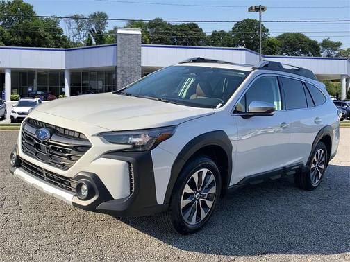 2025 Subaru Outback Touring