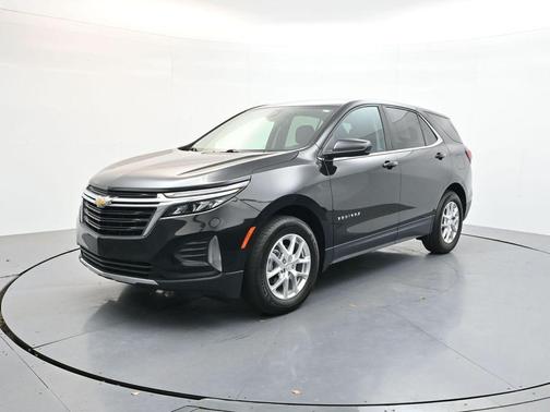 Mosaic Black Metallic 2024 Chevrolet Equinox LT