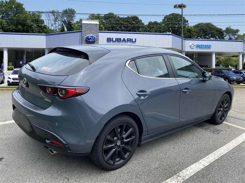 2024 Mazda Mazda3 2.5 S Carbon Edition