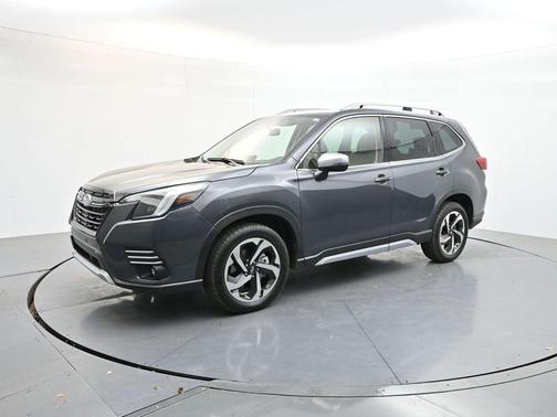 Magnetite Gray Metallic 2023 Subaru Forester Touring