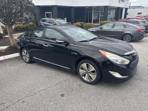 2013 Hyundai SONATA Hybrid Limited