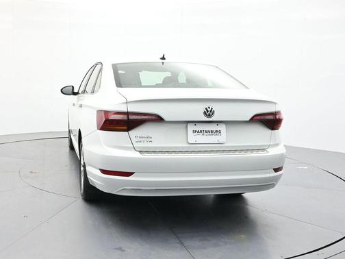 Pure White 2019 Volkswagen Jetta 1.4T S