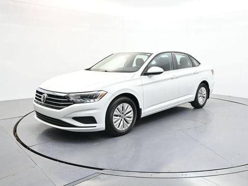 Pure White 2019 Volkswagen Jetta 1.4T S