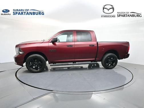 Delmonico Red Pearlcoat 2018 RAM 1500 Express