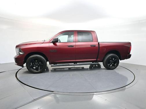 Delmonico Red Pearlcoat 2018 RAM 1500 Express