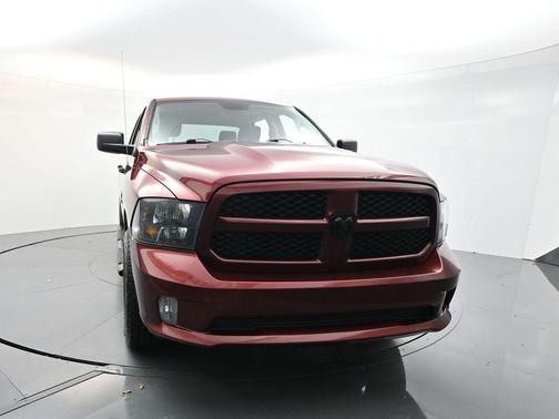 Delmonico Red Pearlcoat 2018 RAM 1500 Express