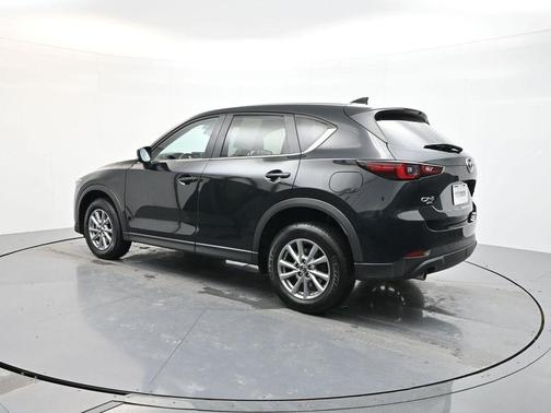 2022 Mazda CX-5 2.5 S Preferred Package
