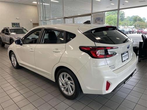 2025 Subaru Impreza Base