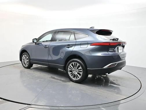 2024 Toyota Venza LE